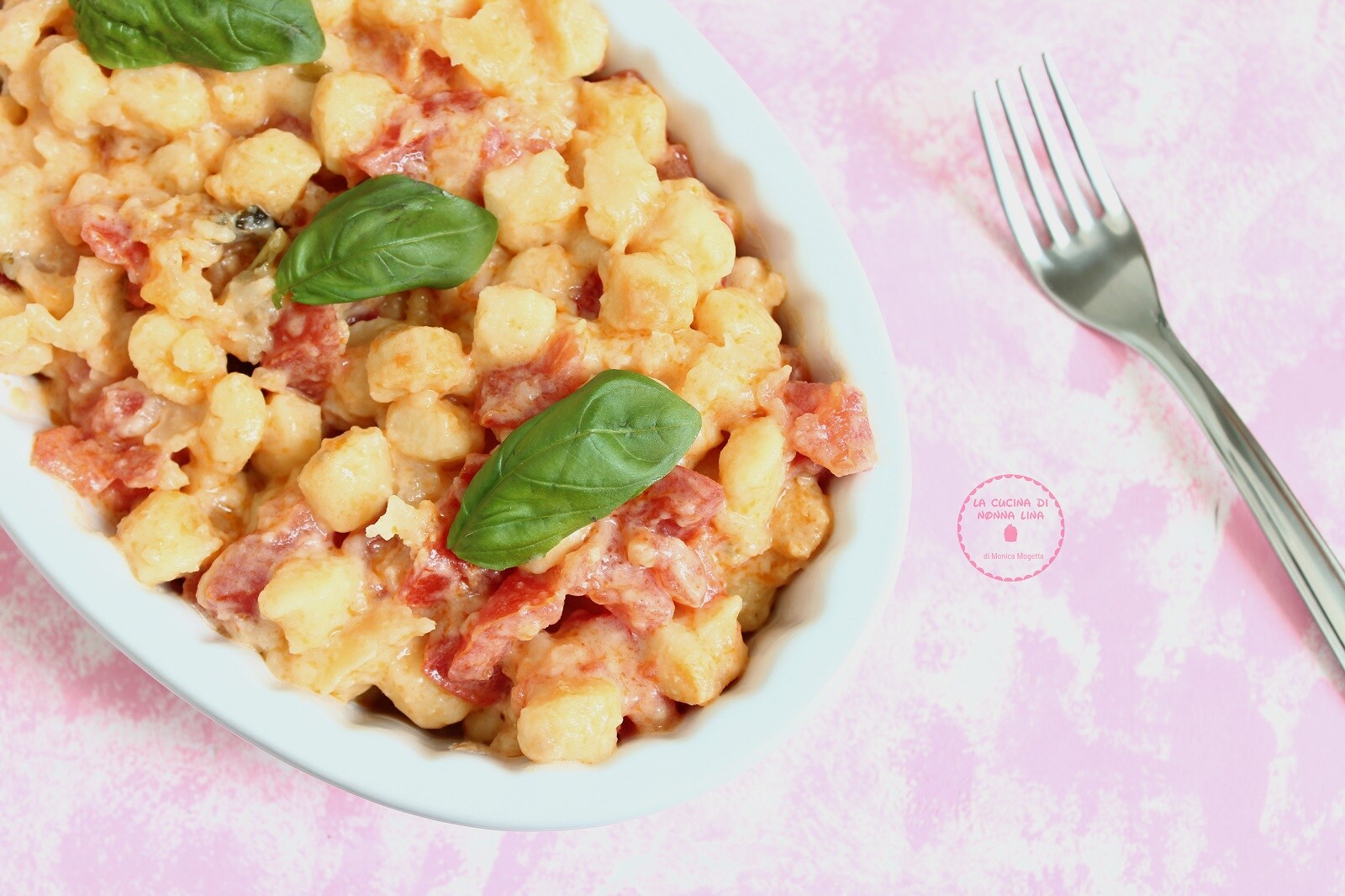 Baked Gnocchi with Tomato and Mozzarella