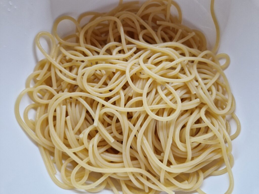 Cooked spaghetti