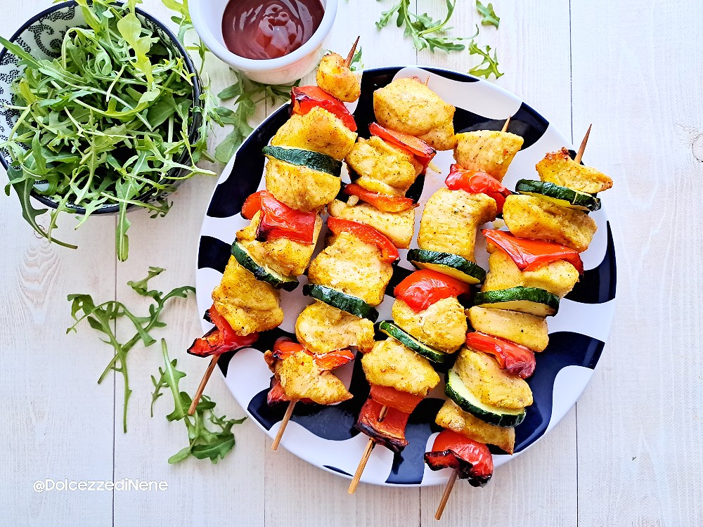 CHICKEN SKEWERS COOKED IN AIR FRYER OR OVEN