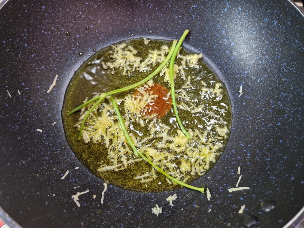 garlic and parsley stems