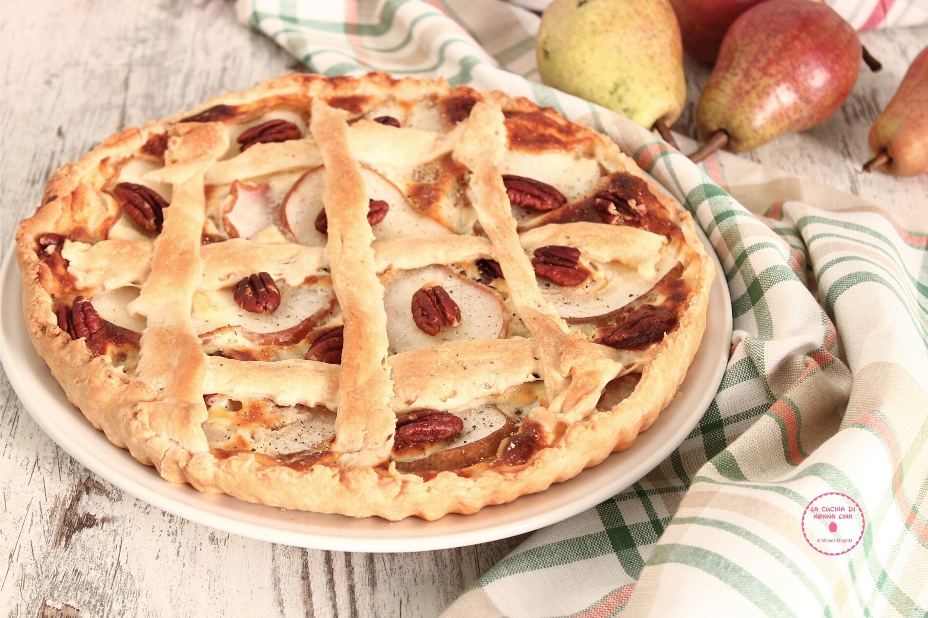Savory Pie with Stracchino Cheese and Pears
