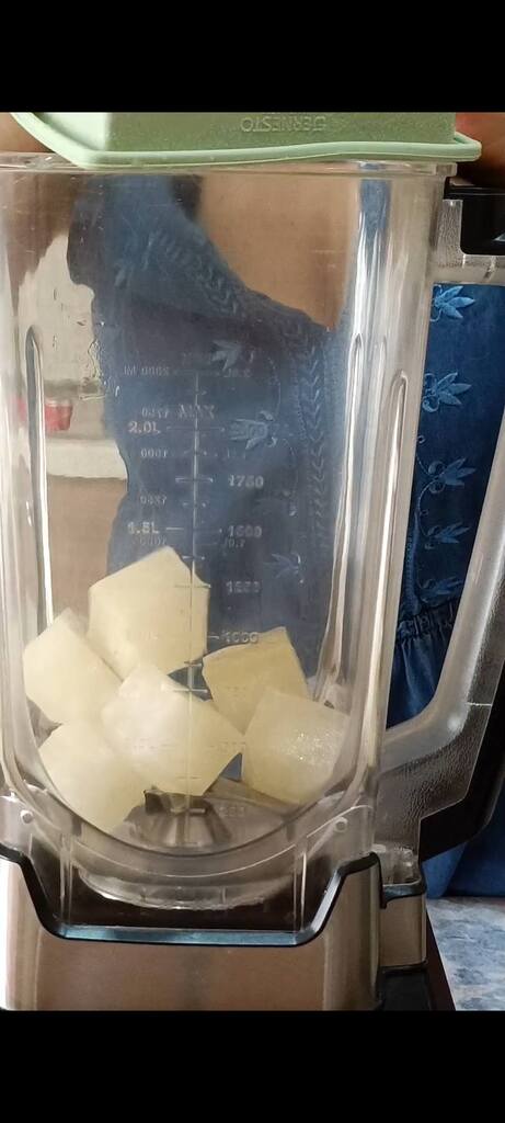 Blend the lemon cubes