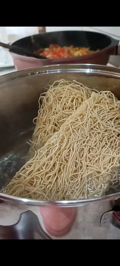 Cook the noodles