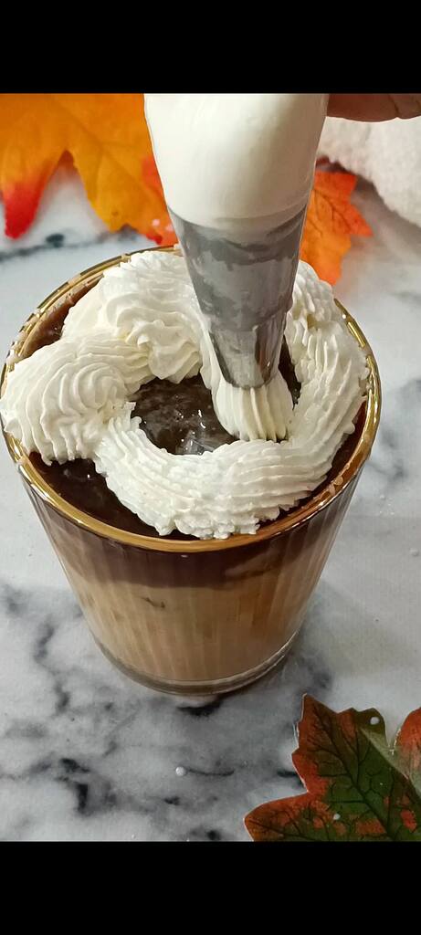 Decorate with cream and cinnamon