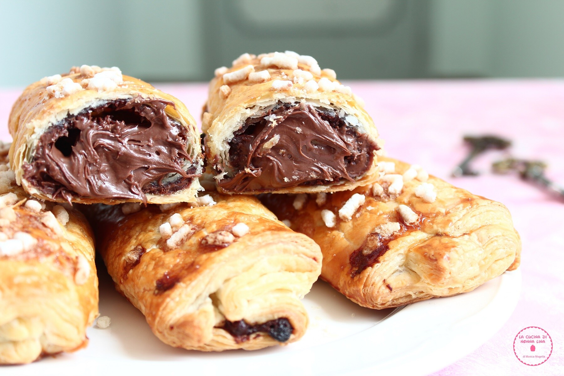 Quick Nutella Pastries