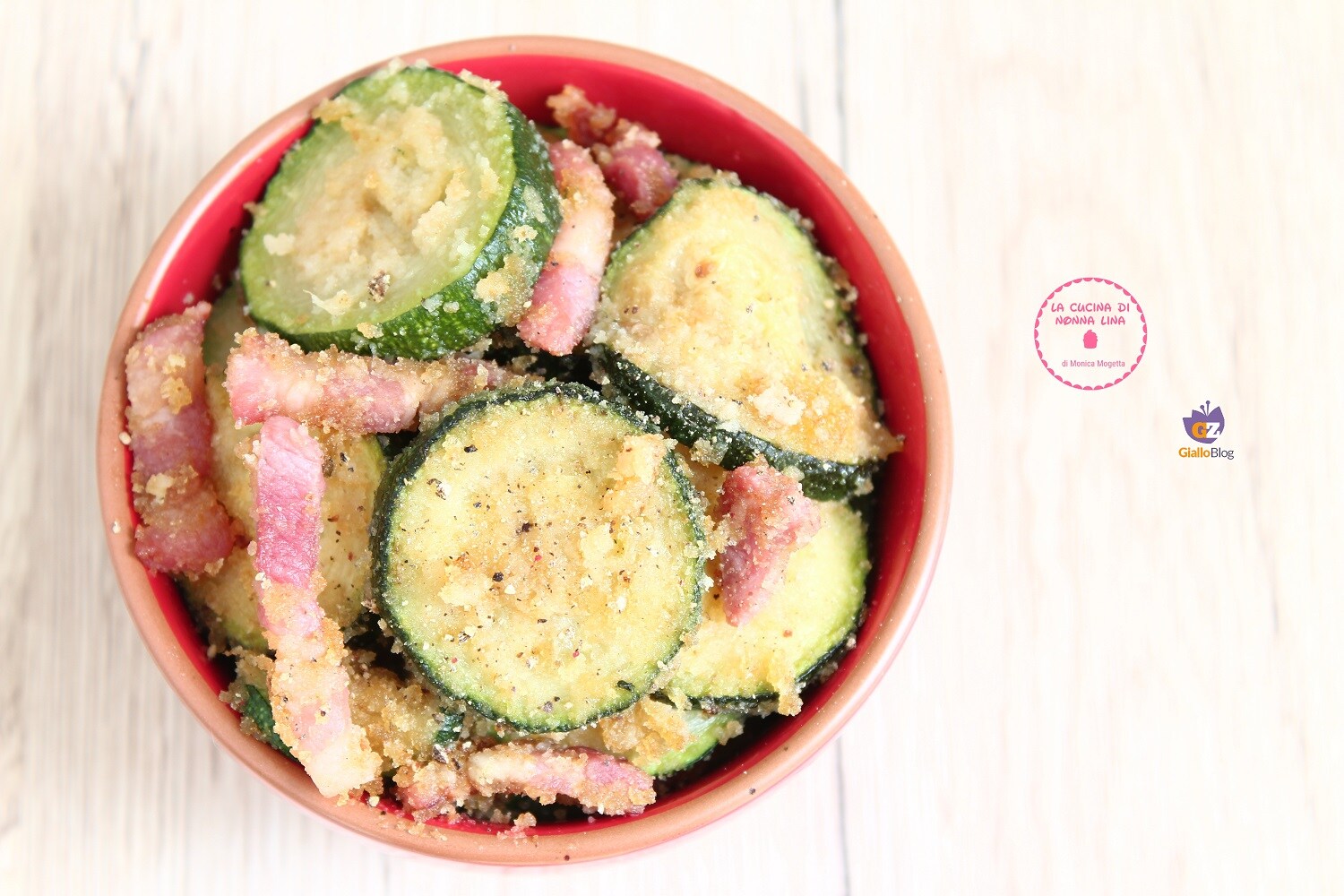 Sandy Zucchini in a Pan with Bacon