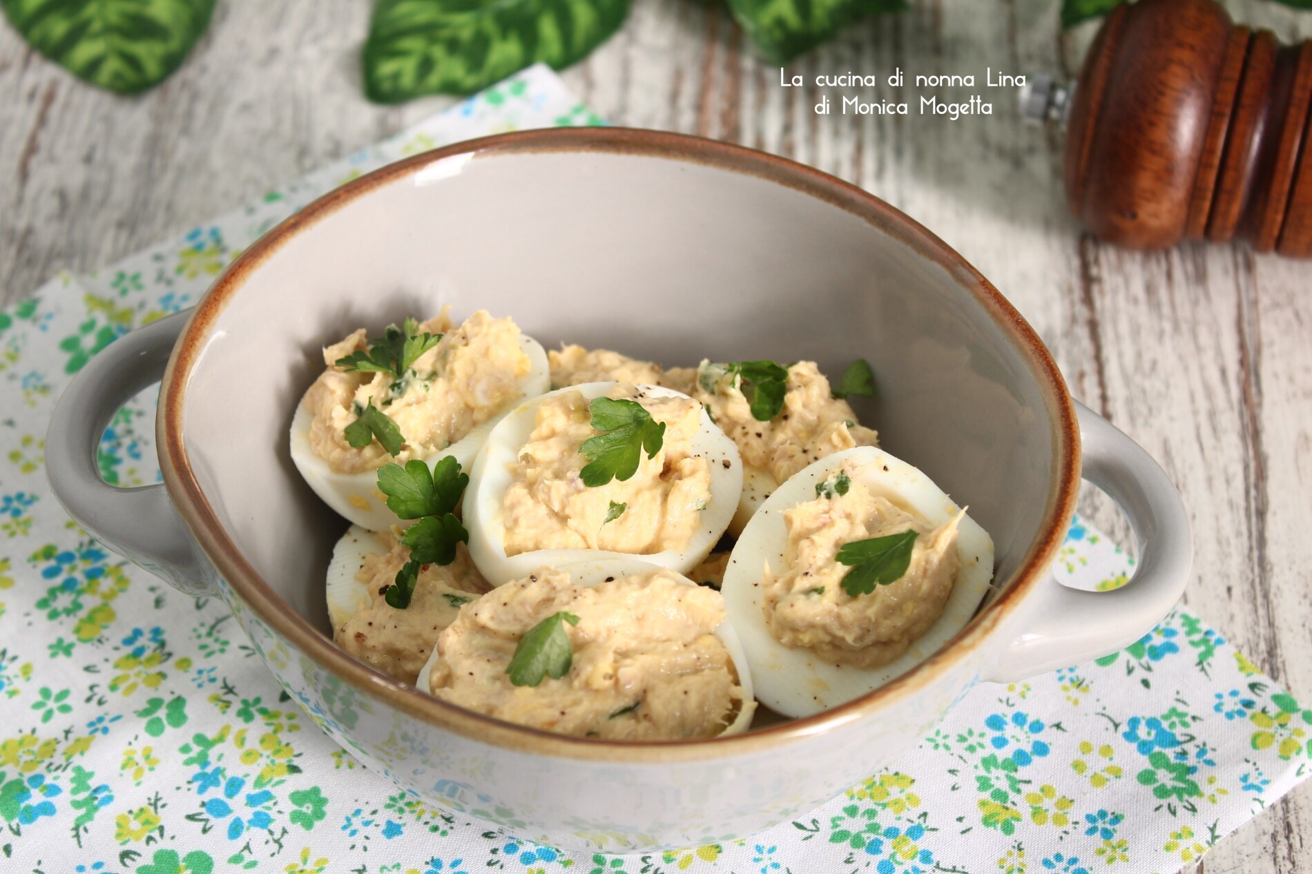 Eggs in Light Tuna Sauce