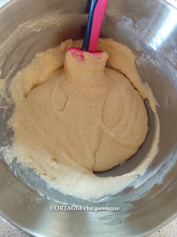 add flour to the cake batter