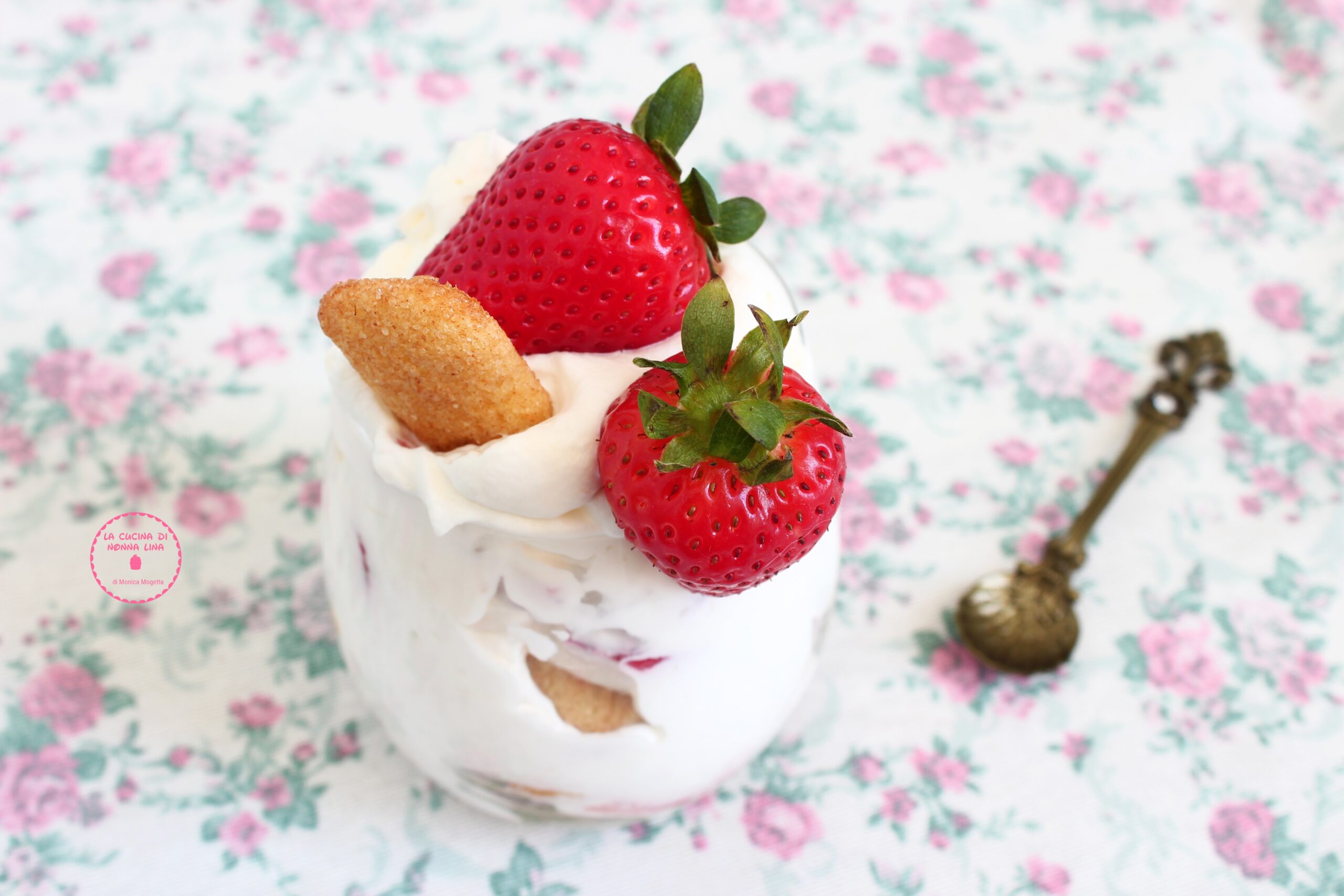 Super Creamy Strawberry Cup