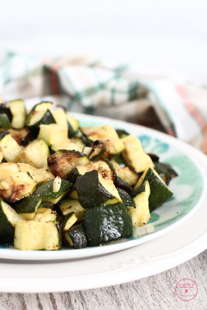 Air Fryer Garlic Zucchini