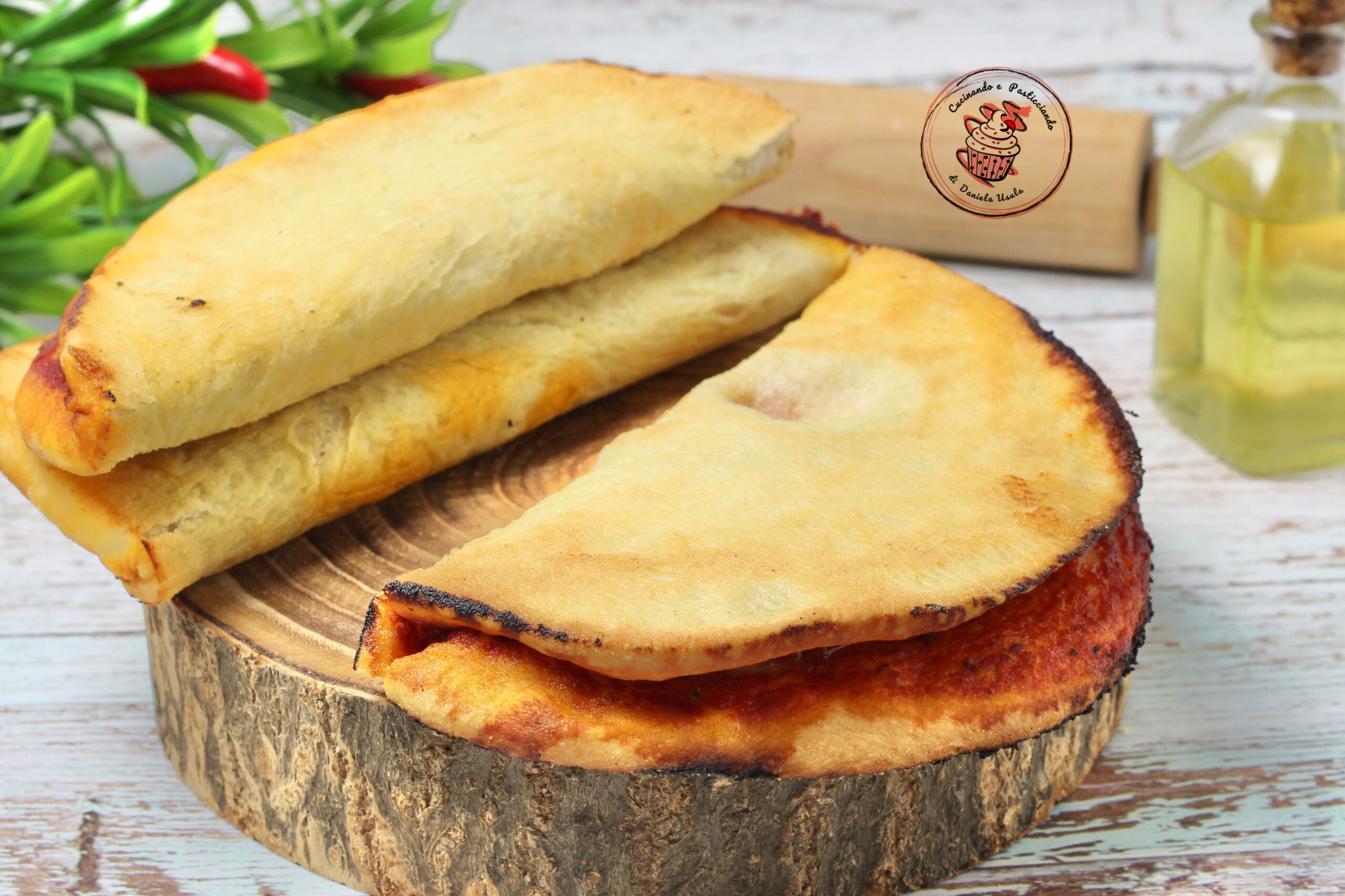 FOLDED MINI PIZZAS: Soft, Gooey, and Perfect for Every Occasion