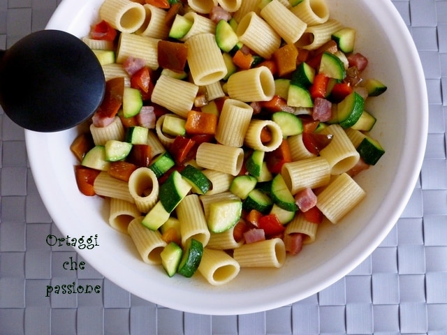 Cold pasta zucchini peppers bacon Ortaggi che passione by Sara