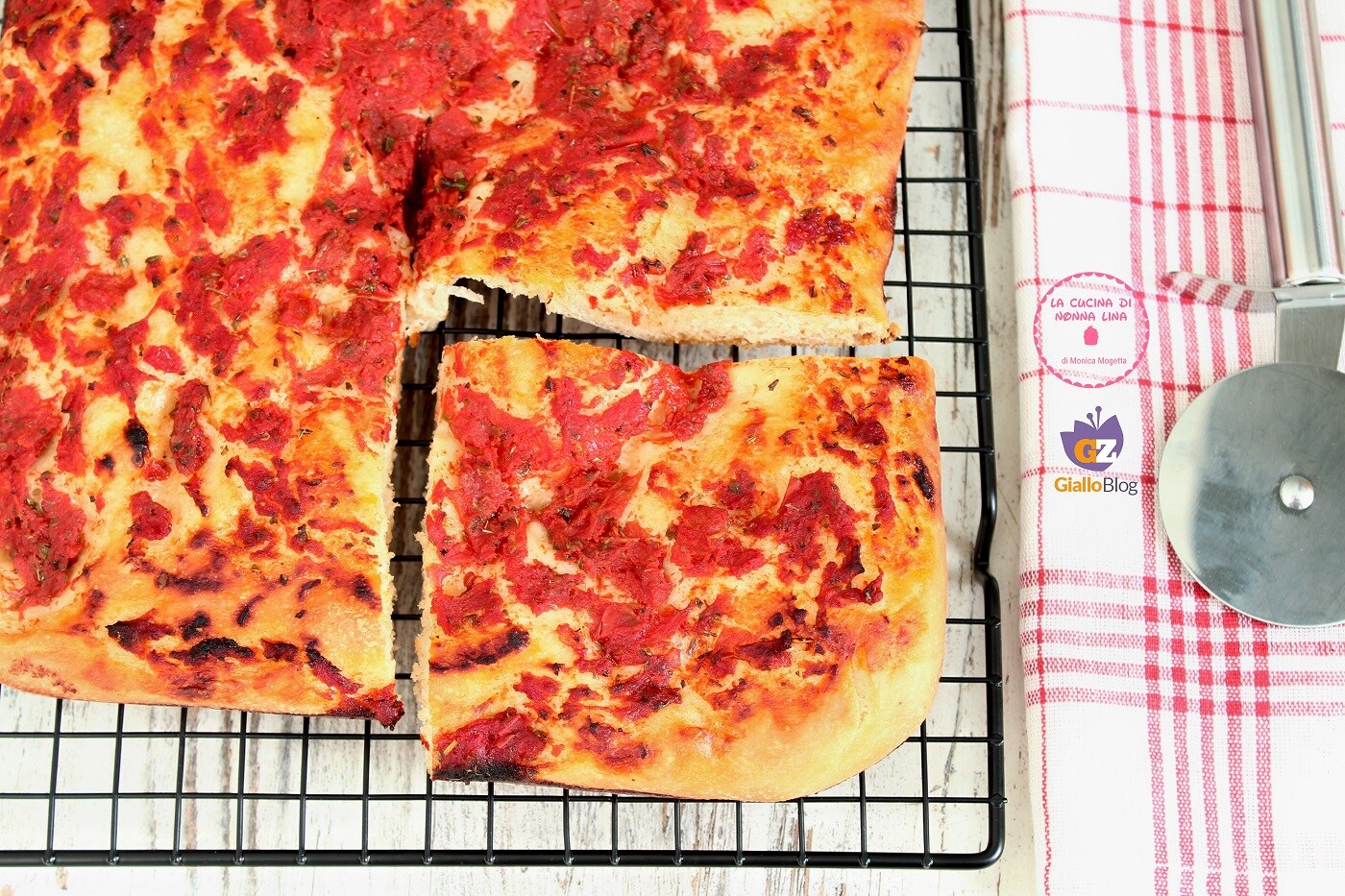 Soft and Delicious Red Pizza in a Pan