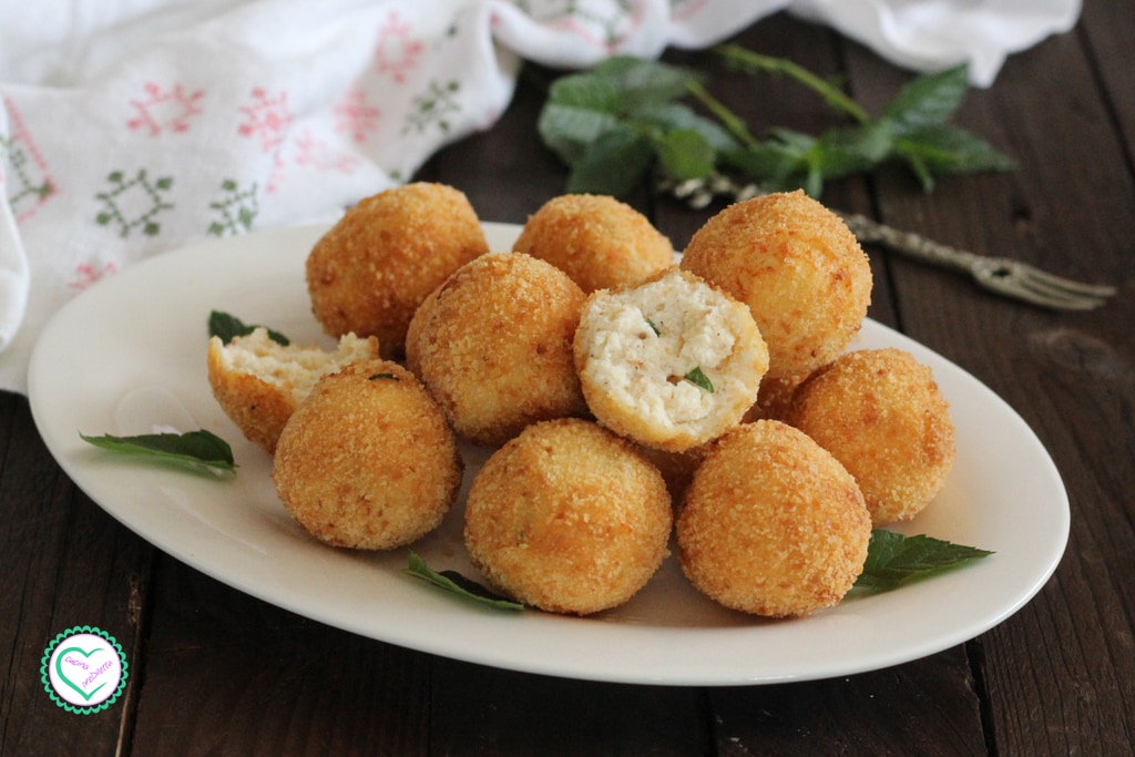 Fried Ricotta Balls Recipe