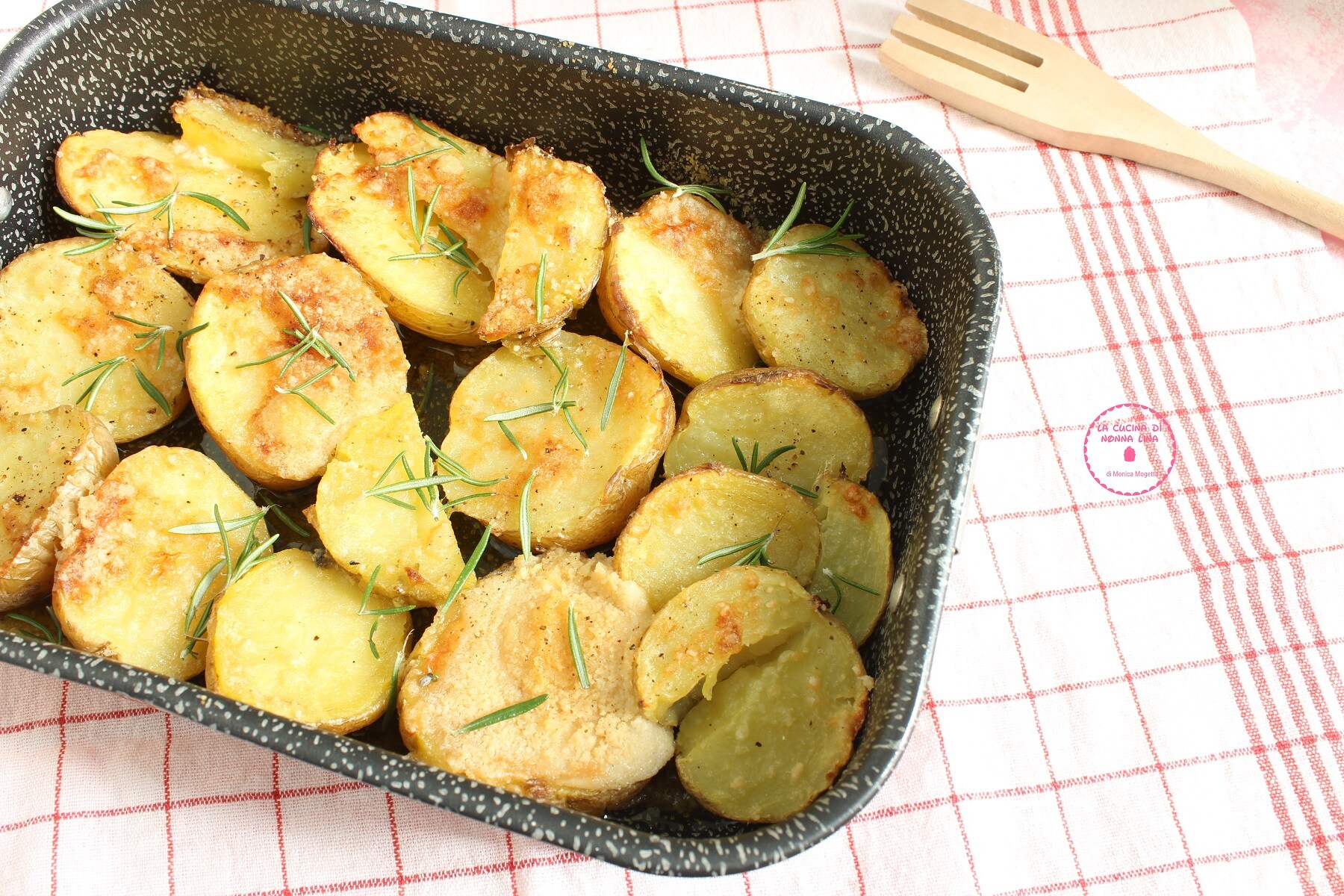 Cheesy Scalloped Potatoes