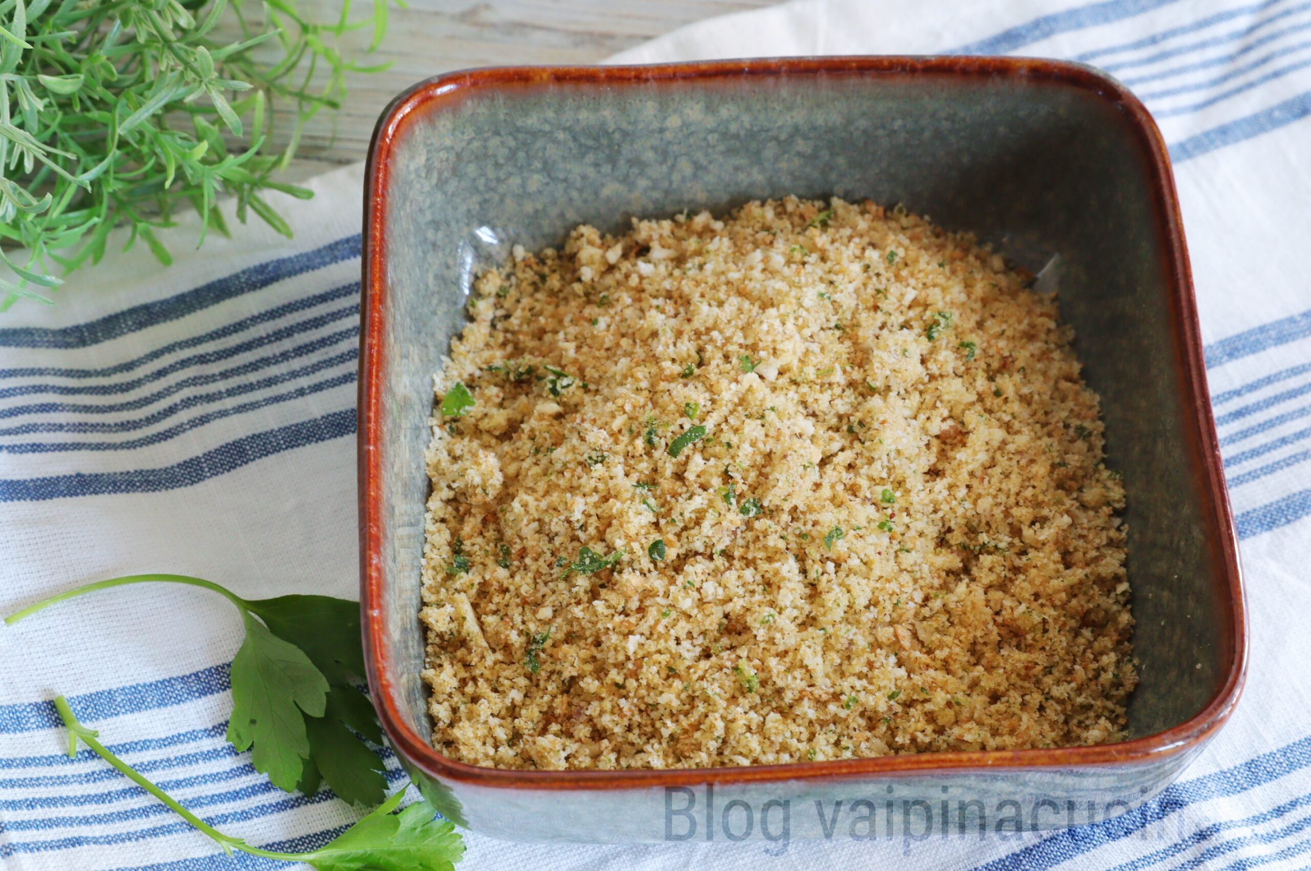 How to Prepare Flavored Breadcrumbs