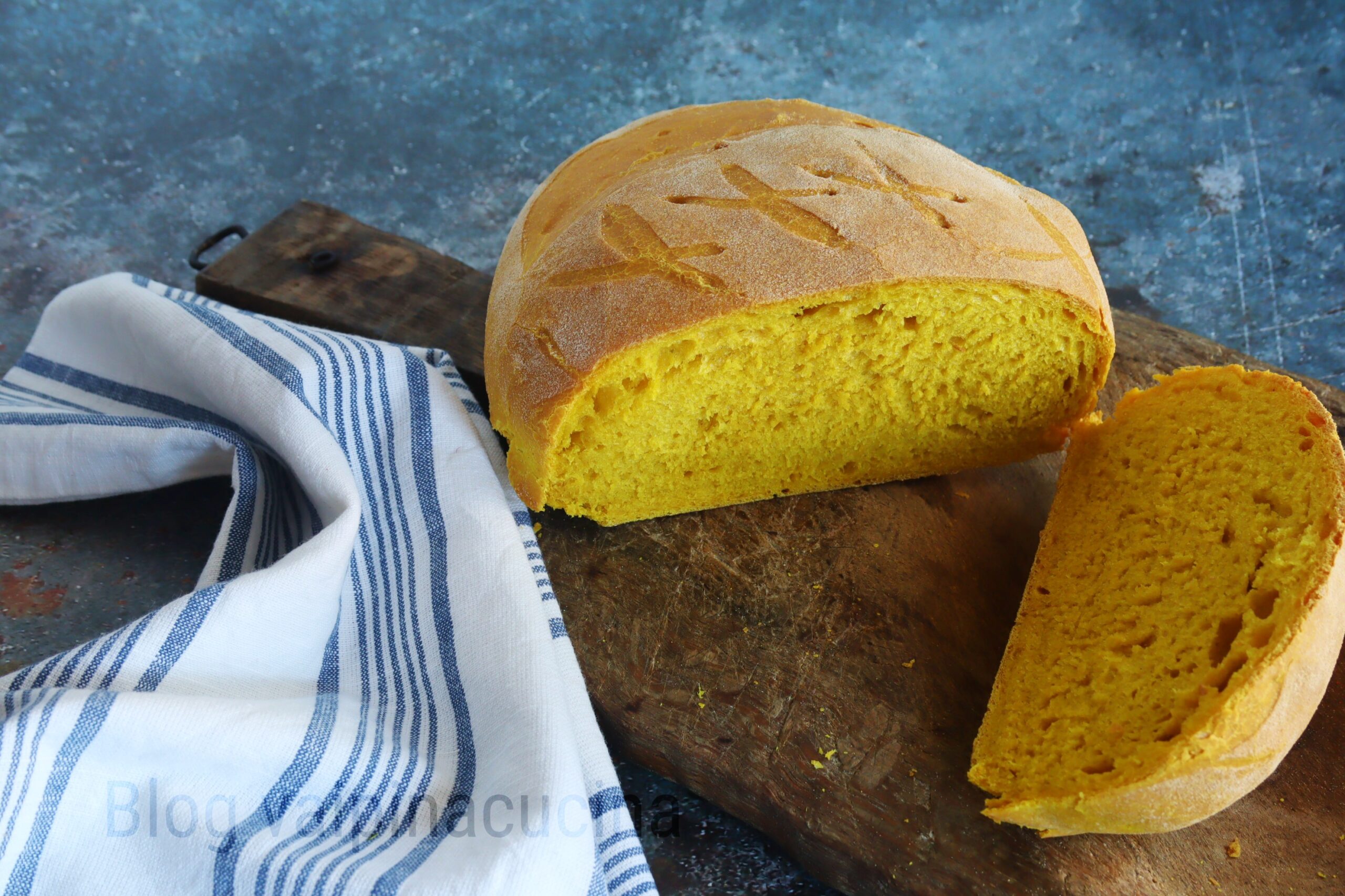 Turmeric Bread