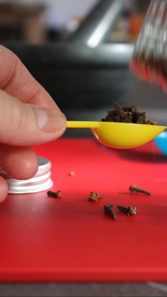 30 cloves