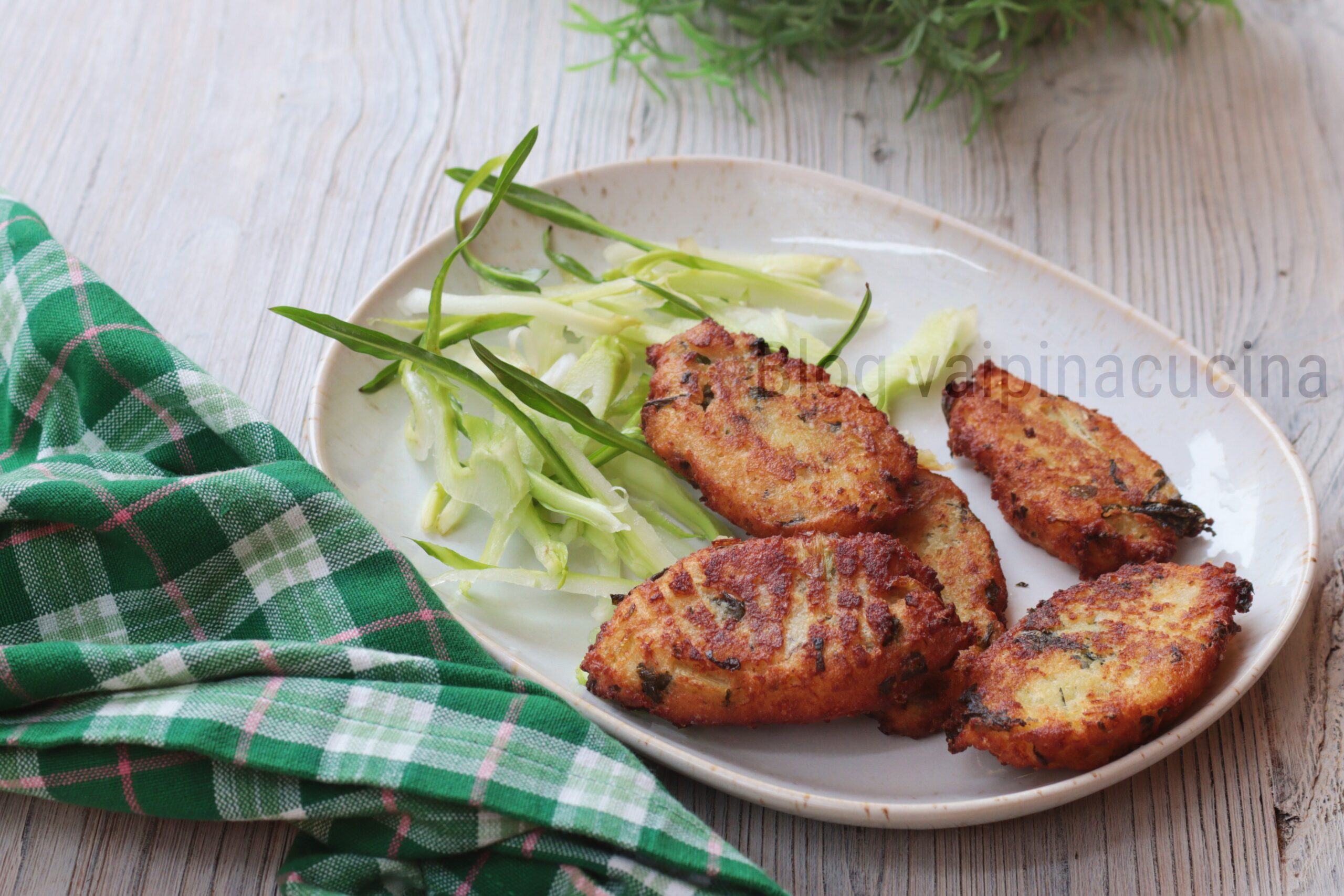 Fried Semolina Balls