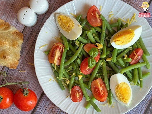SUMMER SALAD WITH GREEN BEANS