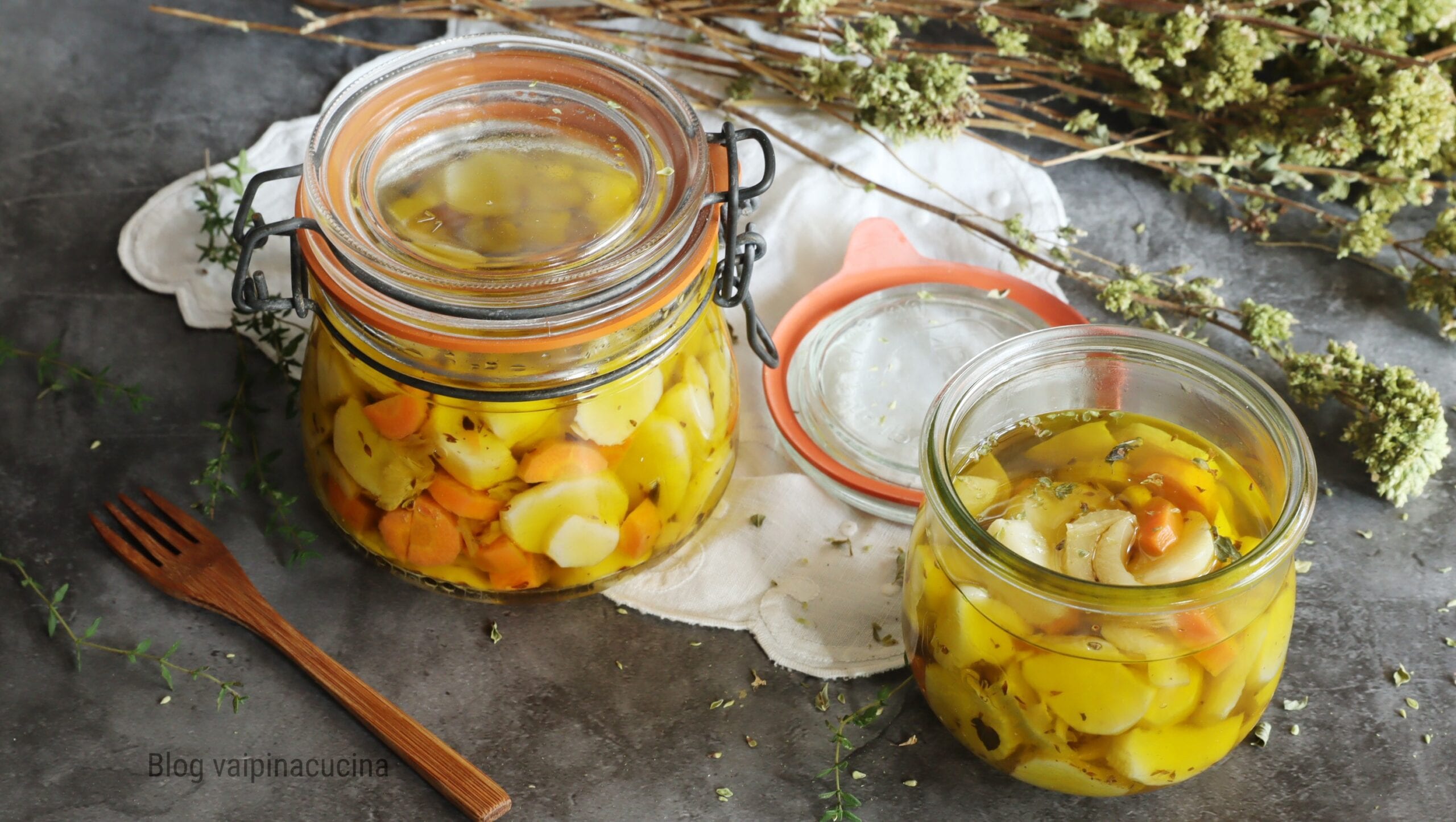 Jerusalem artichokes in oil