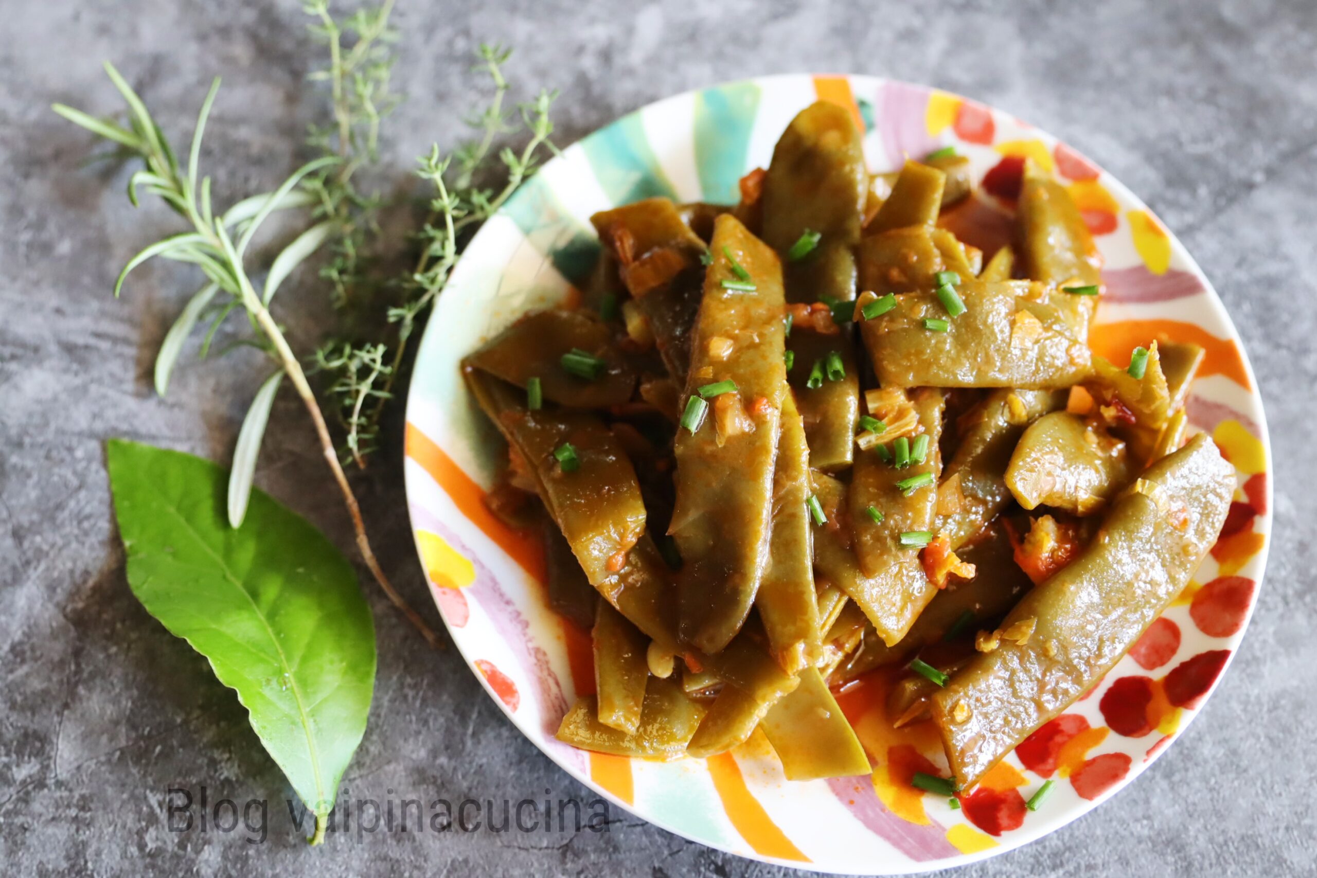 Flat Green Beans with Tomato