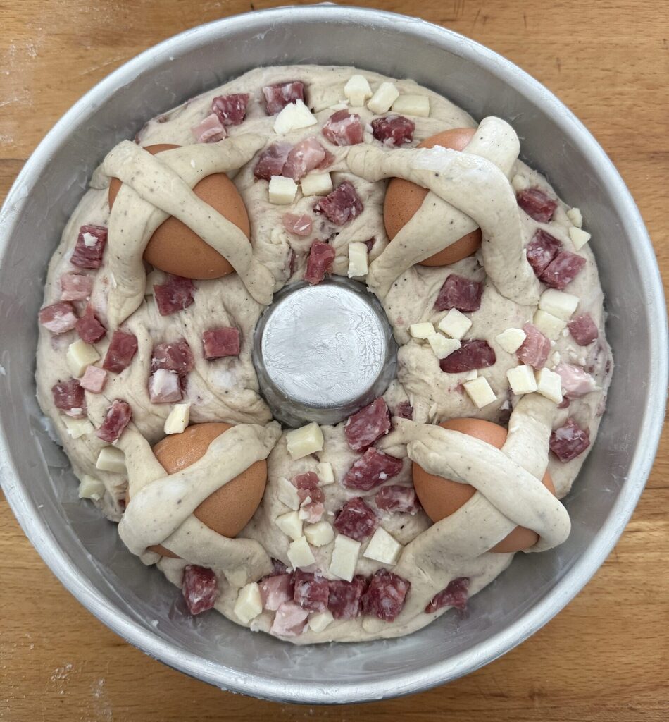 Neapolitan casatiello