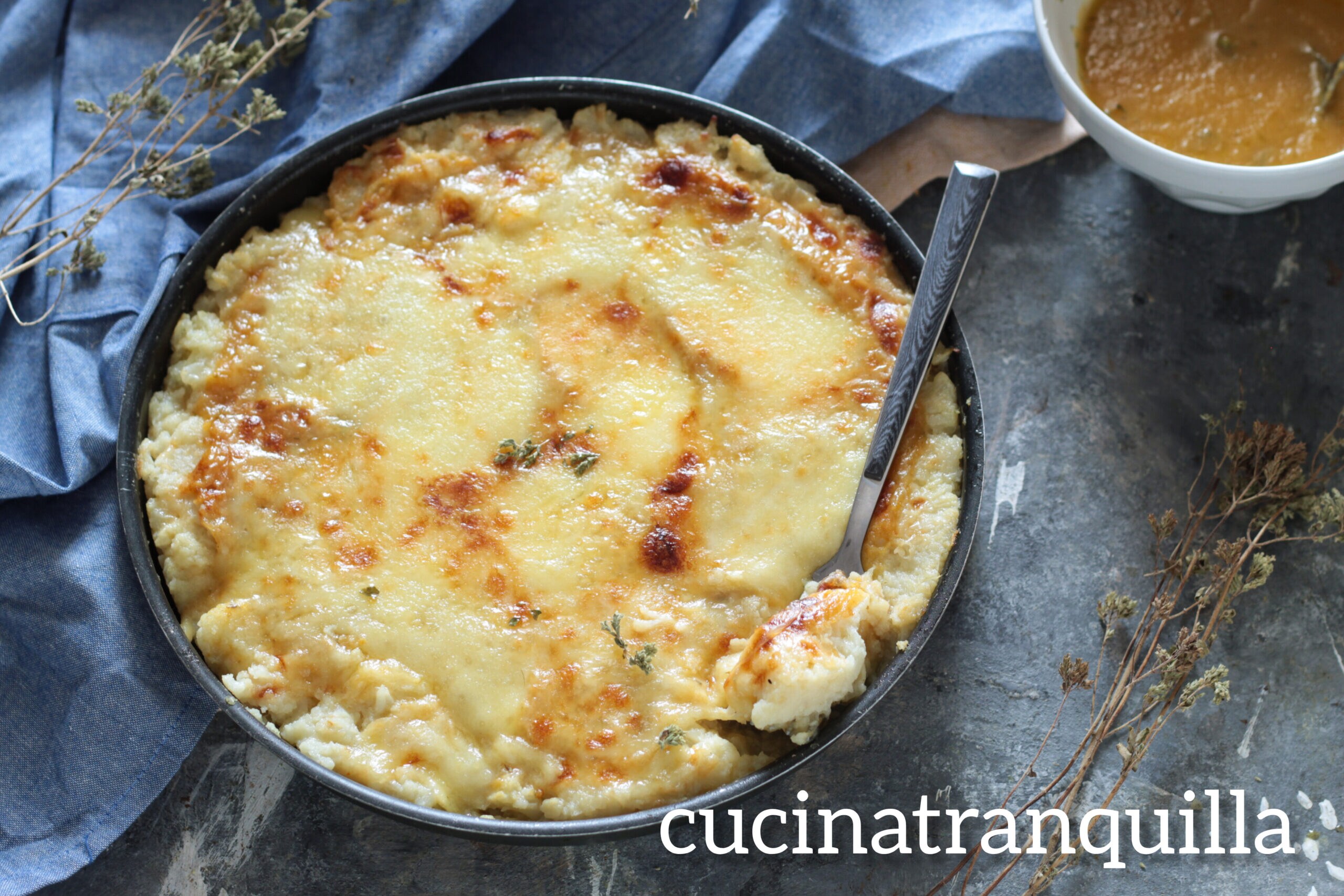 Baked Cauliflower Fake Pizza