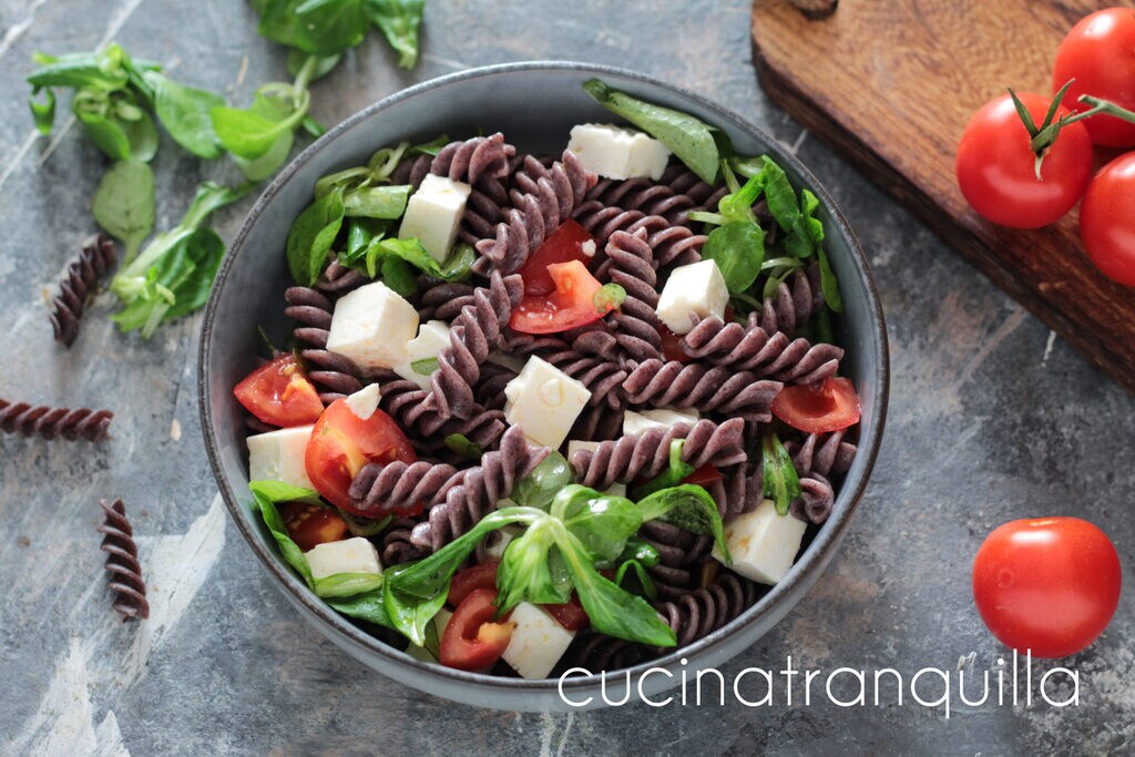 Venere Pasta with Fresh Cheese and Cherry Tomatoes