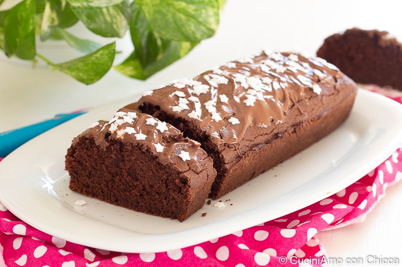 Milk and Cookies Pound Cake