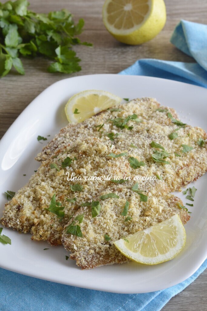 Oven-baked gratinated herring fillets, vertical