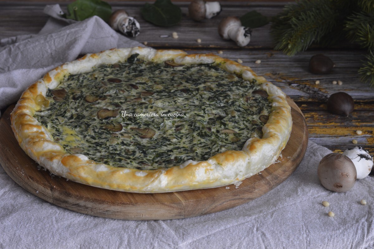 Pie with Spinach, Mushrooms and Chestnuts