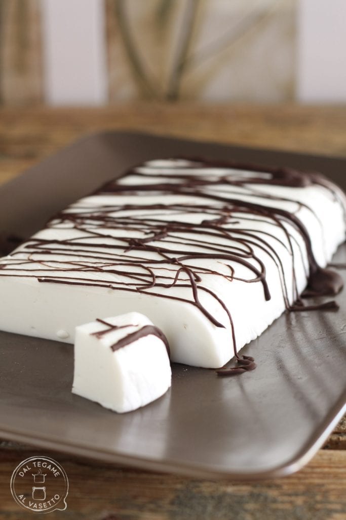 Quick Coconut Pudding
