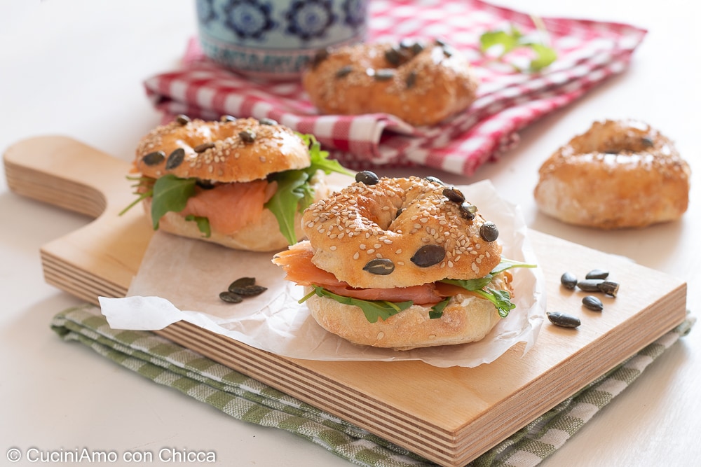 Quick Salmon Bagels