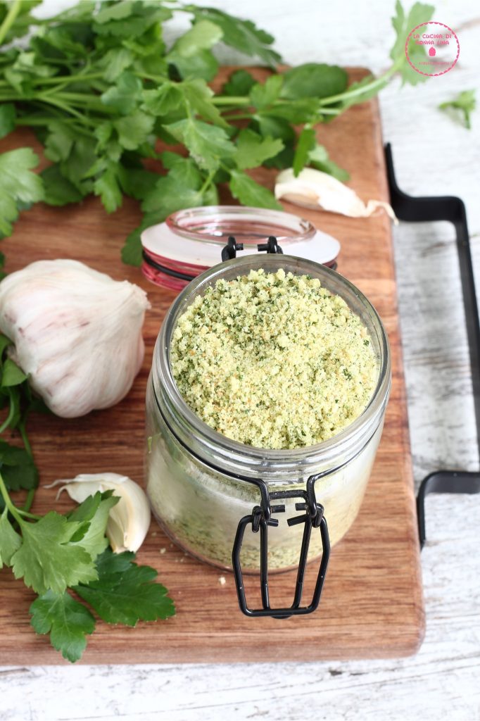 Seasoned breadcrumbs for gratin