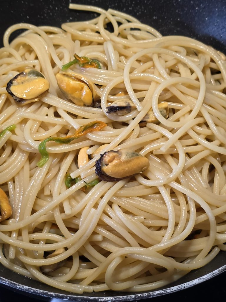 Spaghetti with Mussels and Zucchini Blossoms