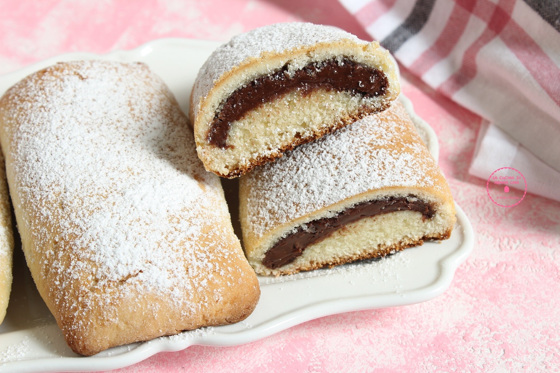 Chocolate-Filled Cookies