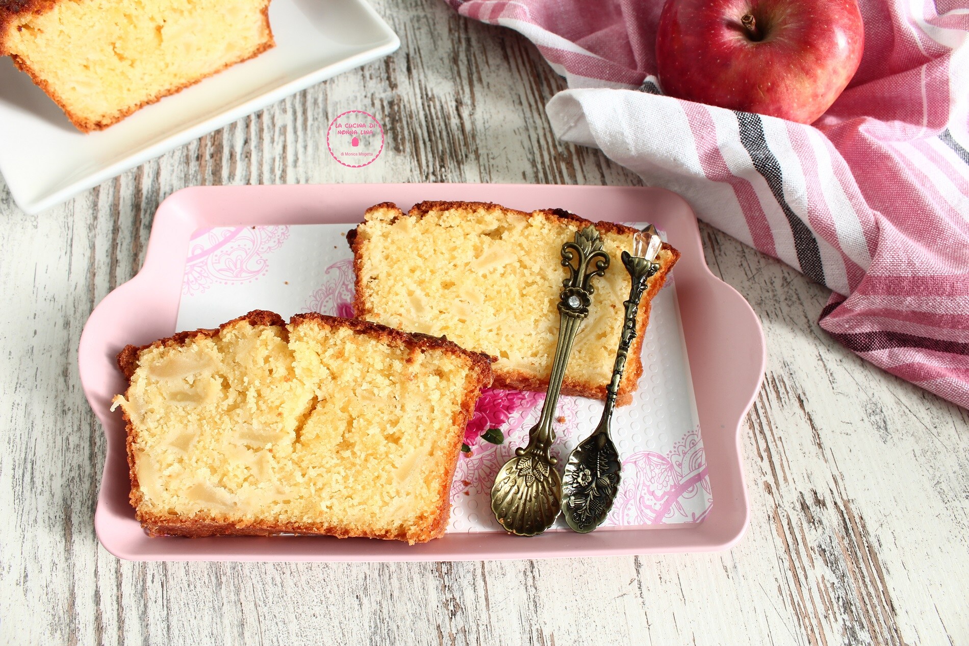Super Soft Apple Pound Cake