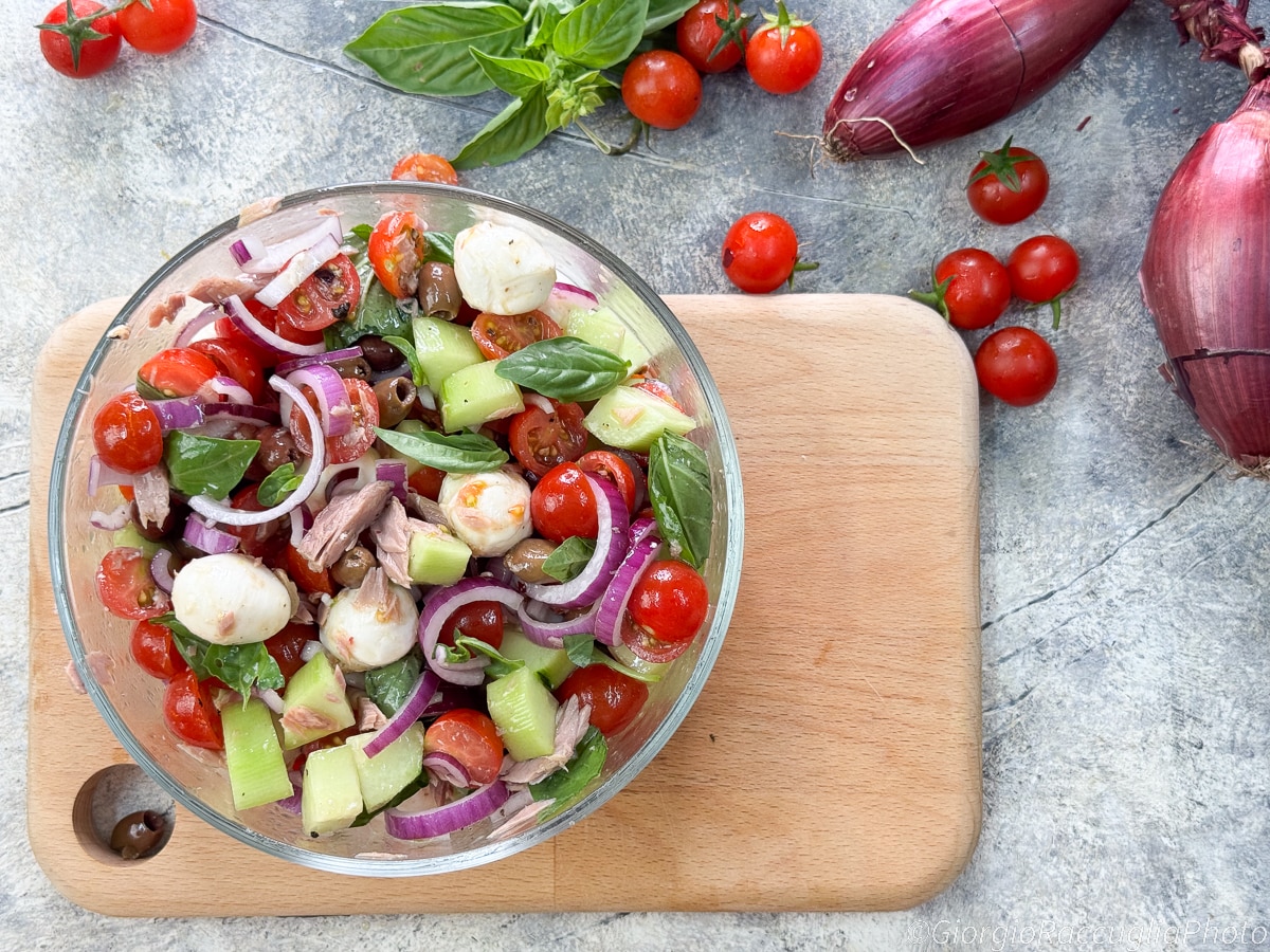 Cherry Tomato Salad with Tuna, Mozzarella, and Red Onion
