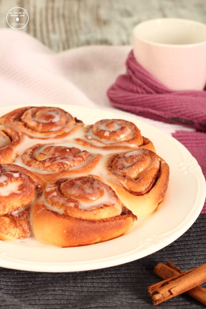Cinnamon rolls