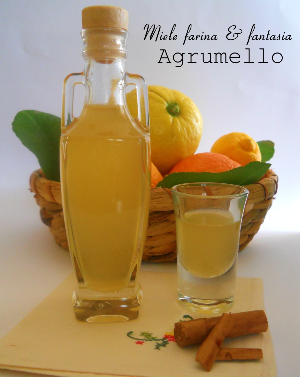 Honey Liqueur with Citrus and Spices