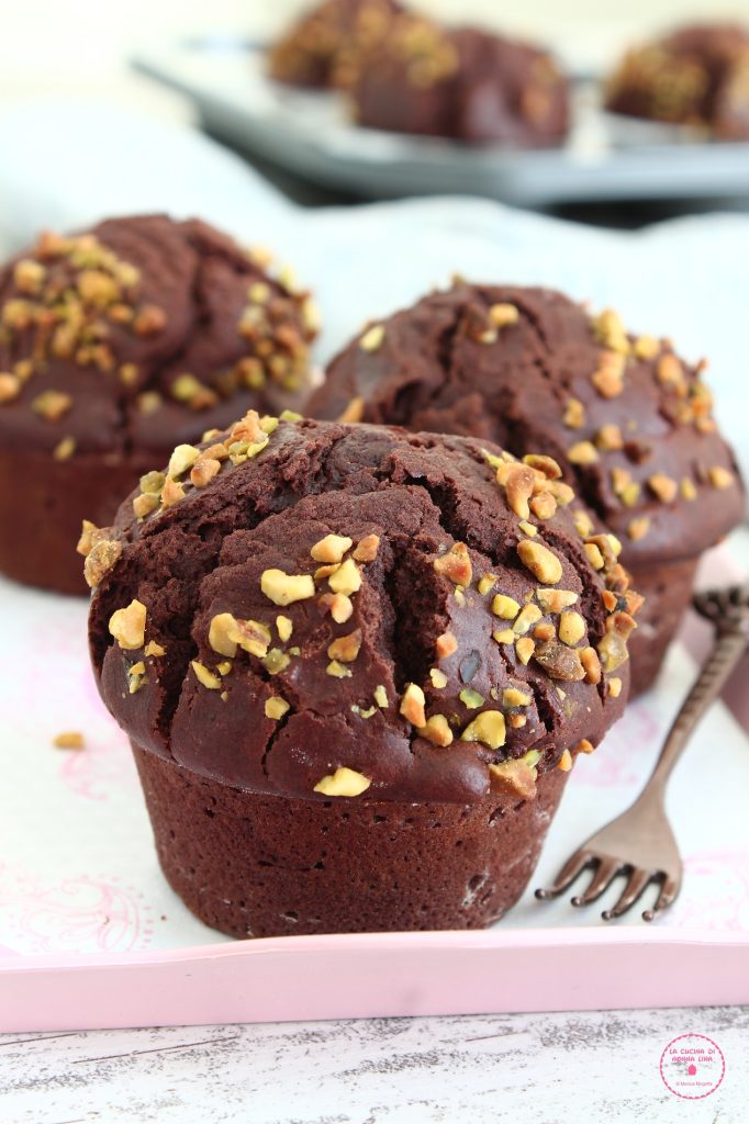Cocoa and Pistachio Muffins