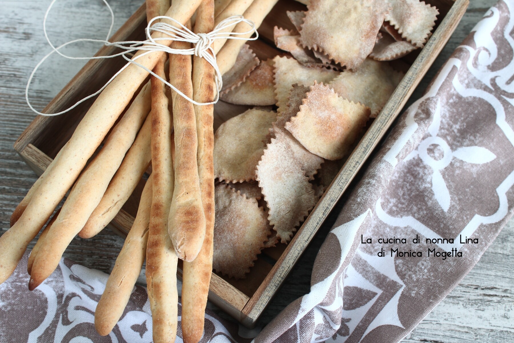 Breadsticks and Bread Crisps