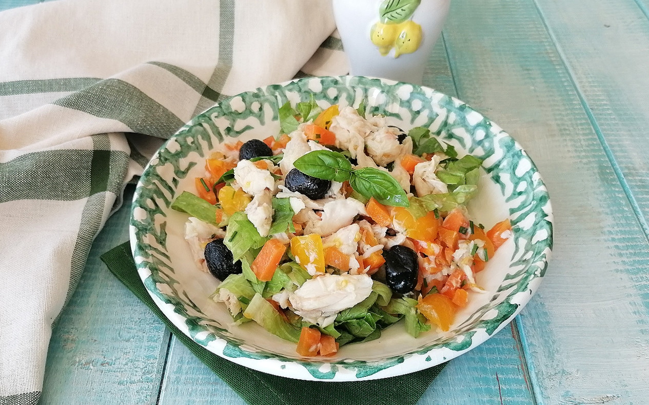 FRESH AND LIGHT PERCH SALAD
