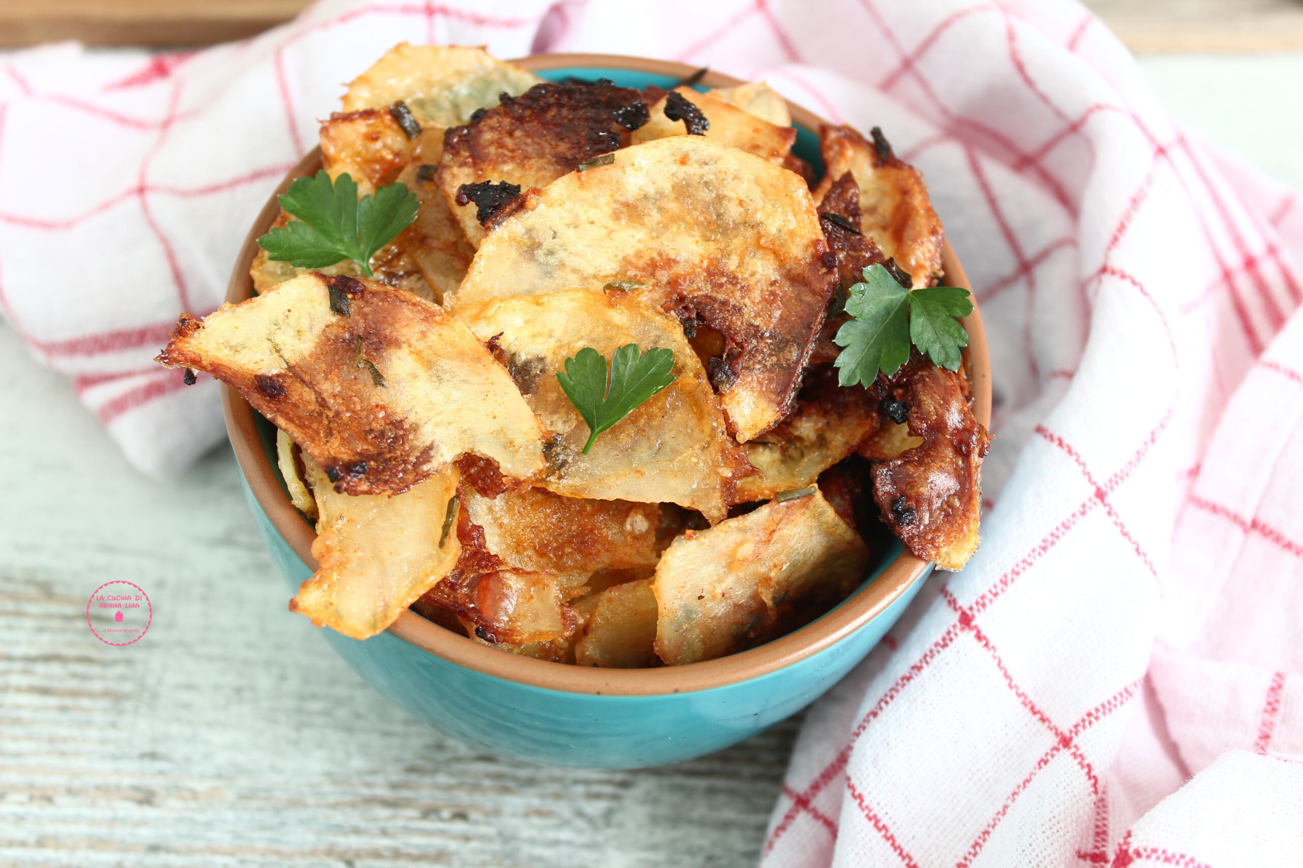 Oven-Baked Herb-Flavored Potato Chips!