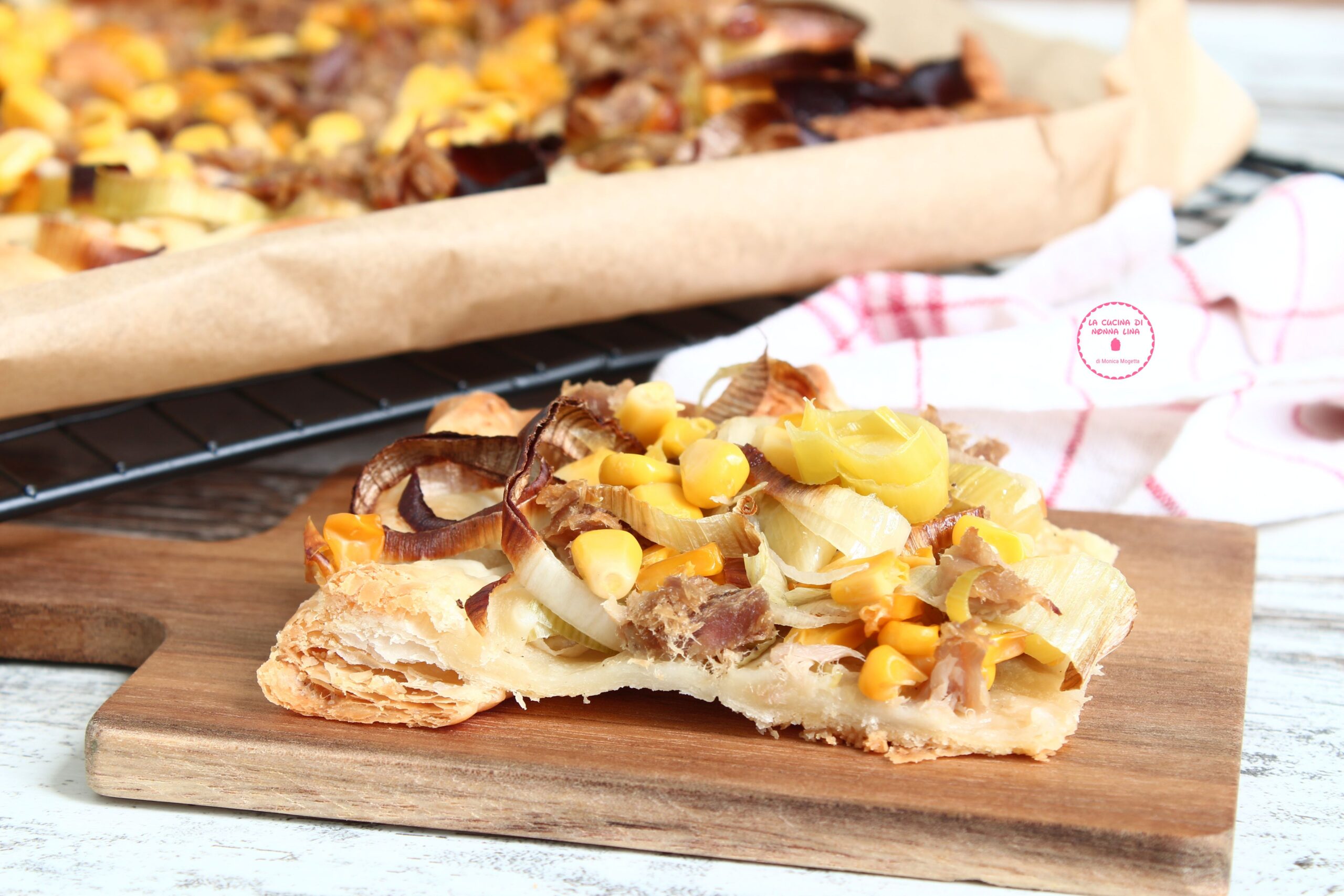 Quick Tuna and Corn Pizza