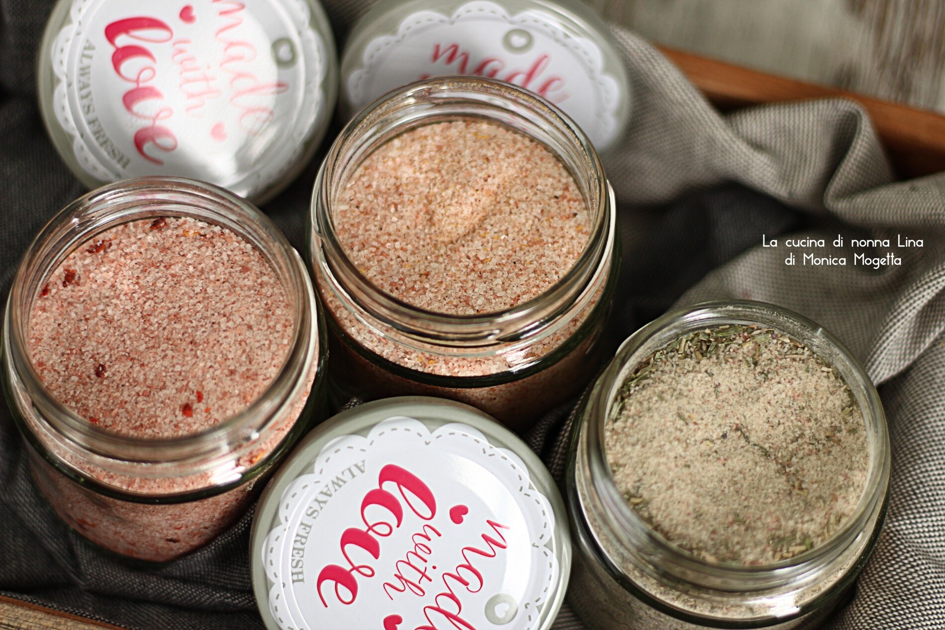 Flavored Salt in 3 Homemade Versions