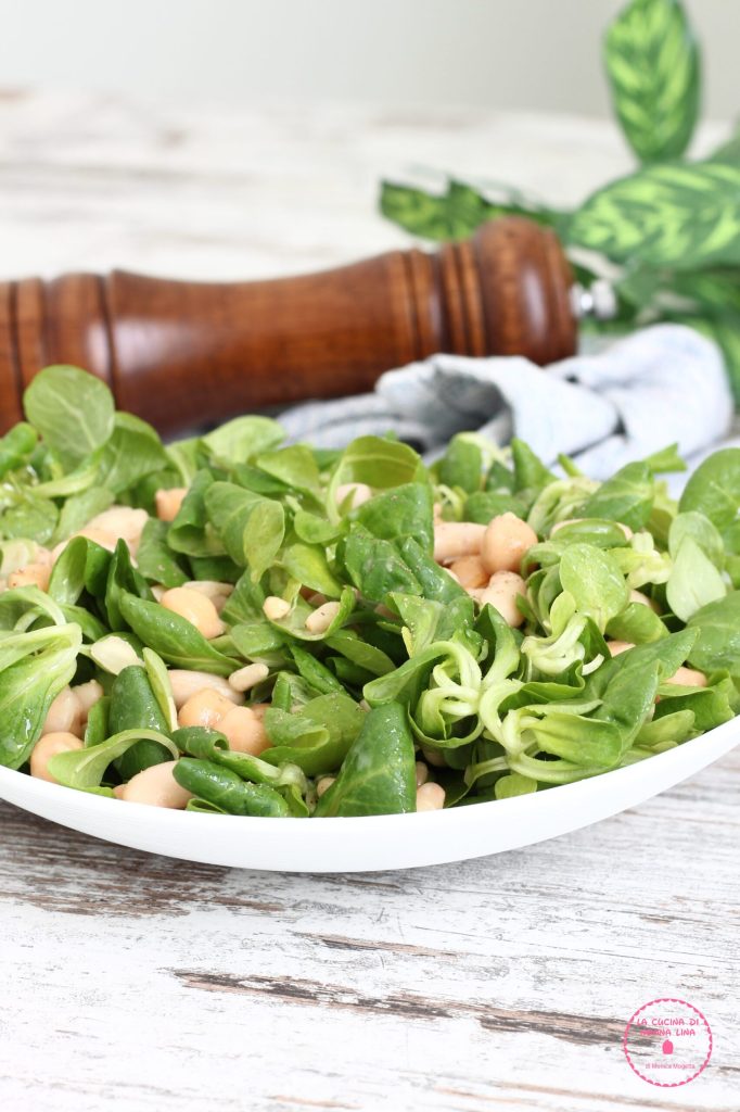 Lamb's Lettuce Salad