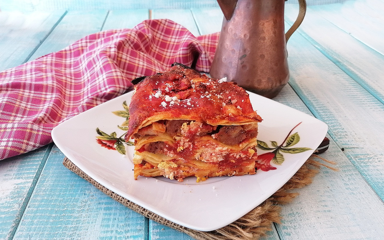 TRADITIONAL HOMEMADE LASAGNA WITHOUT BECHAMEL