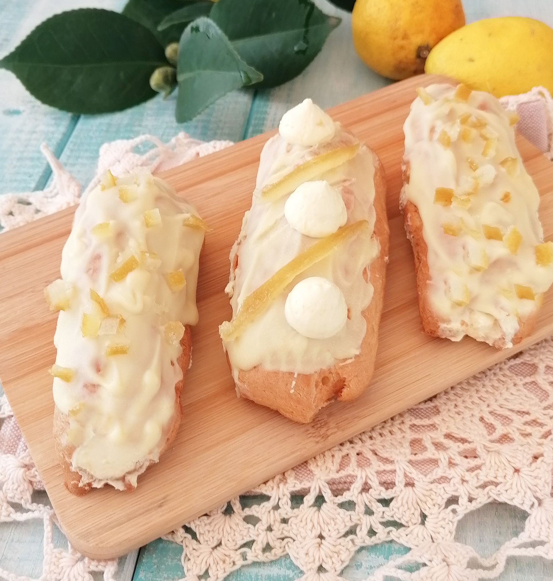 SCENTED AND DELICIOUS LEMON ECLAIRS